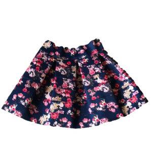 𝅺FLORAL Skirt Made from Recycled Water Bottles Large